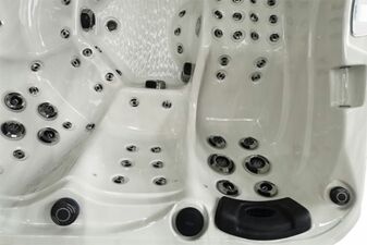 Hot Tub Infinity - 6 Person, 5 Seats, 1 Lounger - Hot tubs Portugal Algarve Online Shopping Site