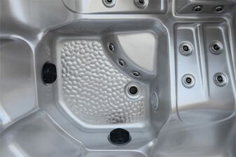 Hot Tub Trident - 5 Person, 3 Seats, 2 Lounge - Hot tubs Portugal Algarve Online Shopping Site