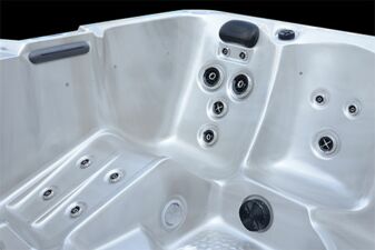 Hot Tub Trident - 5 Person, 3 Seats, 2 Lounge - Hot tubs Portugal Algarve Online Shopping Site