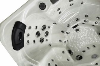 Hot Tub Infinity - 6 Person, 5 Seats, 1 Lounger - Hot tubs Portugal Algarve Online Shopping Site