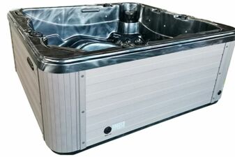 Hot Tub Happy - 5 Person, 3 Seats, 2 Lounge - Hot tubs Portugal Algarve Online Shopping Site